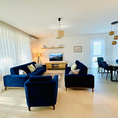 M&E Premium Apartments - San Pietro Durrës Kültér fotó