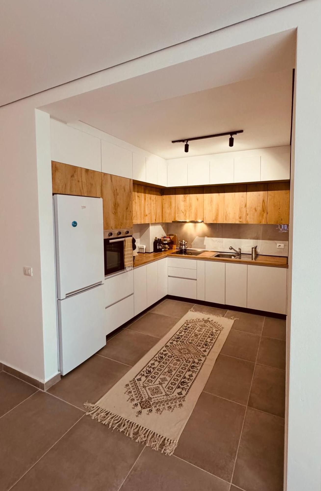M&E Premium Apartments - San Pietro Durrës Kültér fotó